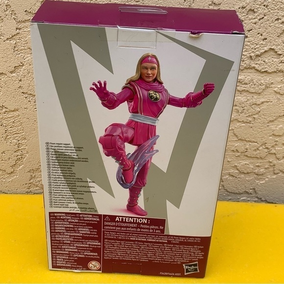 Mighty Morphin Power Rangers Lightning Collection Ninja Pink Ranger 6”  Figure - Picture 4 of 5